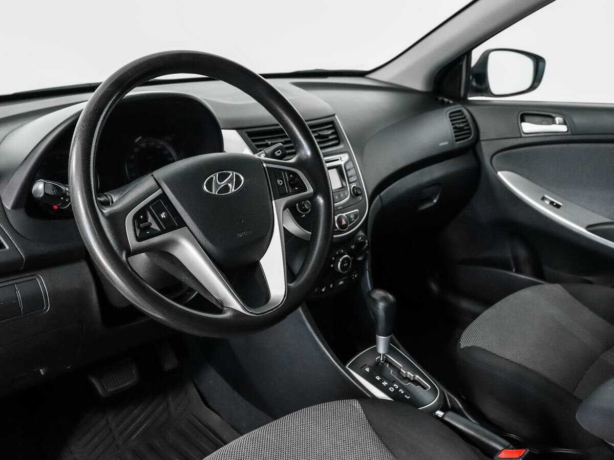 Б/У Хендай Солярис 2014 года. Фото: #8