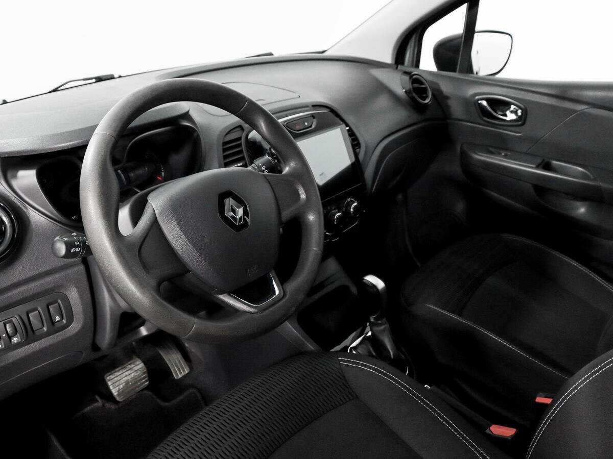 Б/У Рено Каптюр 2018 года. Фото: #5