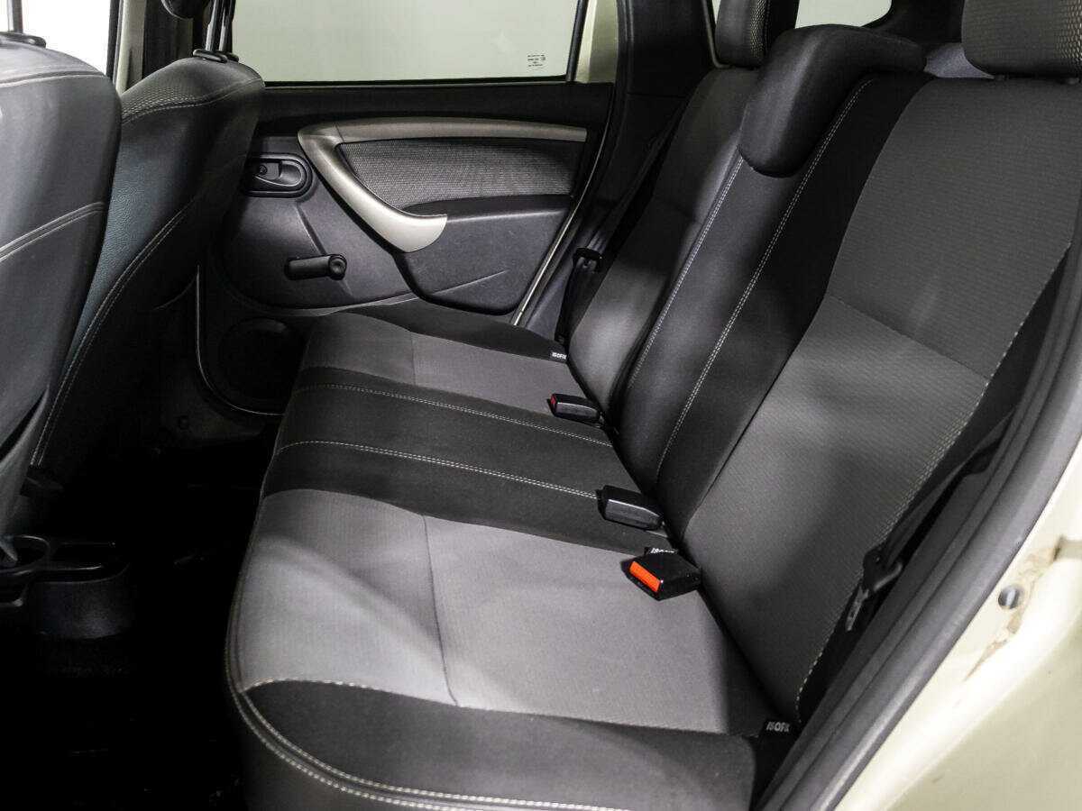 Б/У Рено Дастер 2015 года. Фото: #9