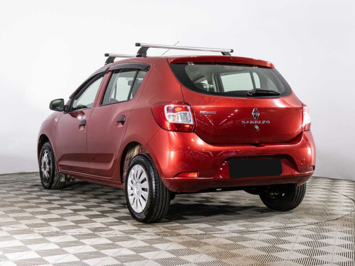 Б/У Рено Сандеро 2015 года. Фото: #6