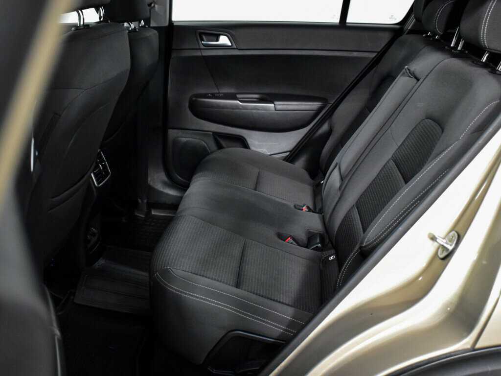 Б/У Киа Спортейдж 2016 года. Фото: #11