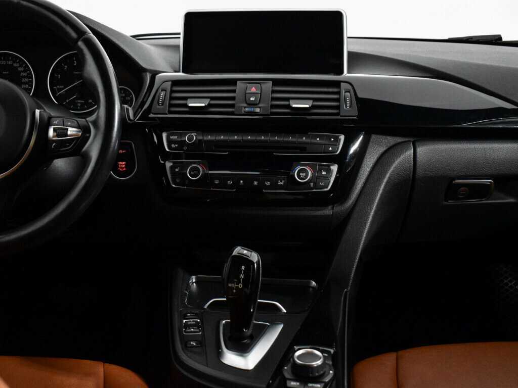 Б/У БМВ 3 серии 2017 года. Фото: #17