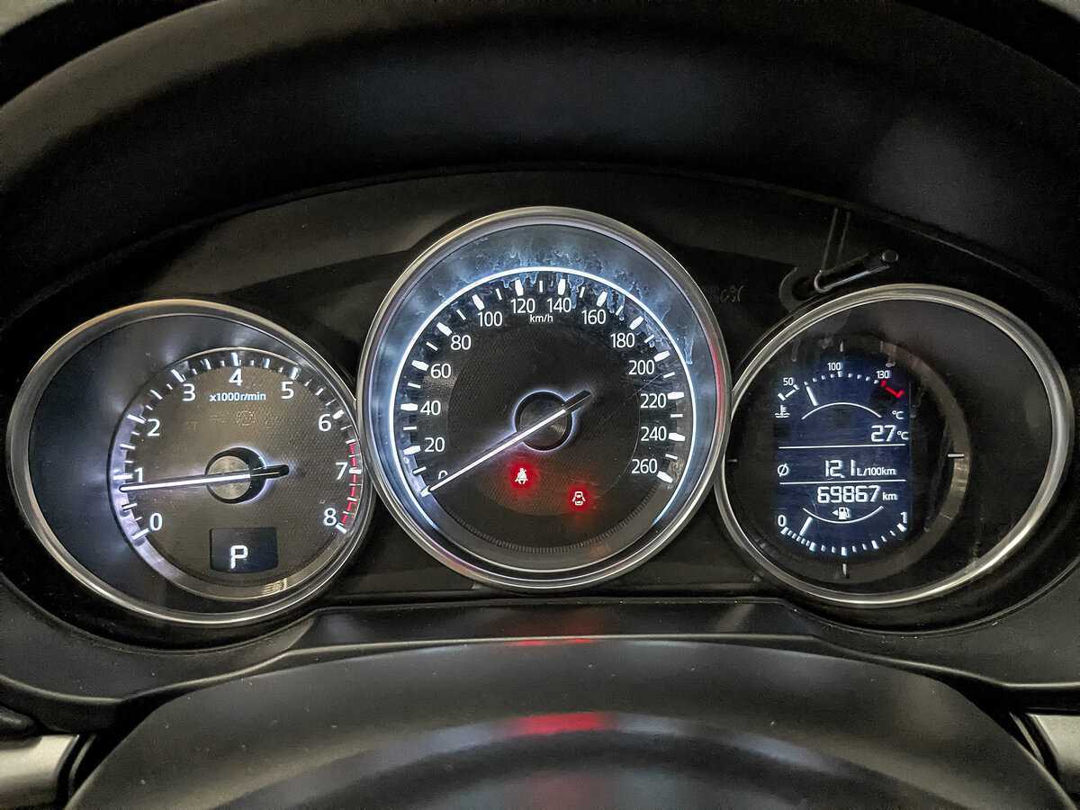 Б/У Мазда Ц-Икс-5 2018 года. Фото: #12