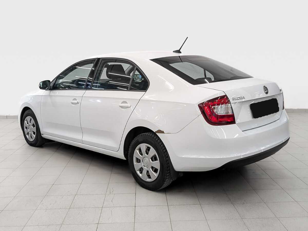 Б/У Шкода Рапид 2017 года. Фото: #6