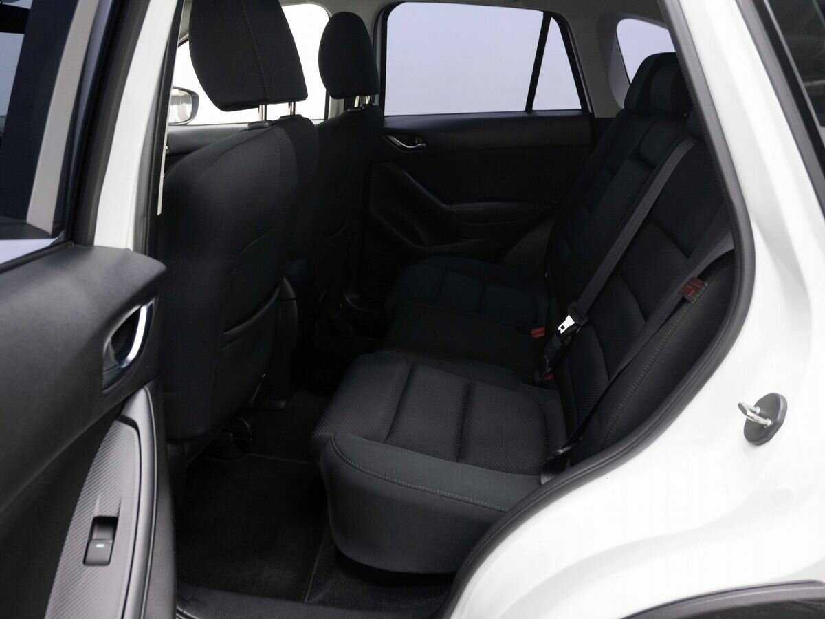 Б/У Мазда Ц-Икс-5 2016 года. Фото: #10