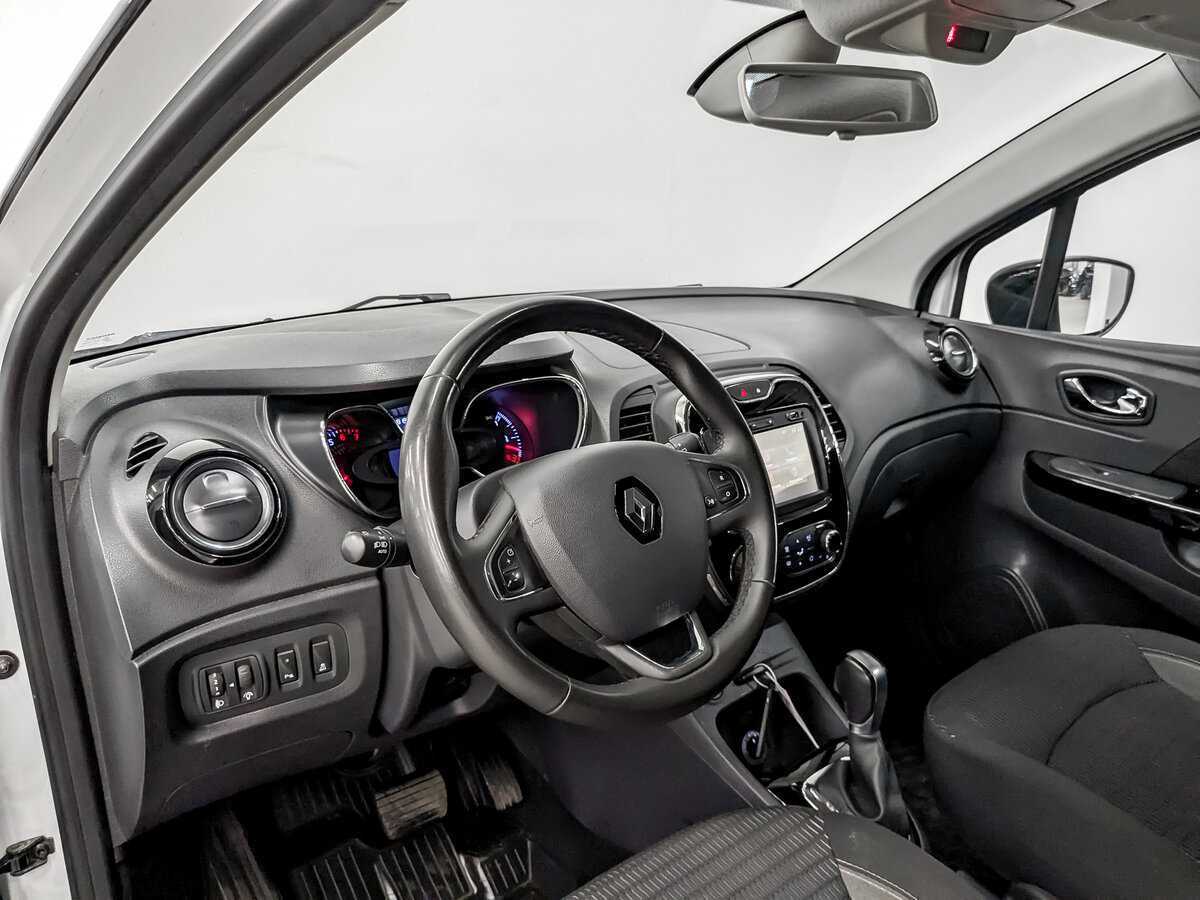 Б/У Рено Каптюр 2017 года. Фото: #15