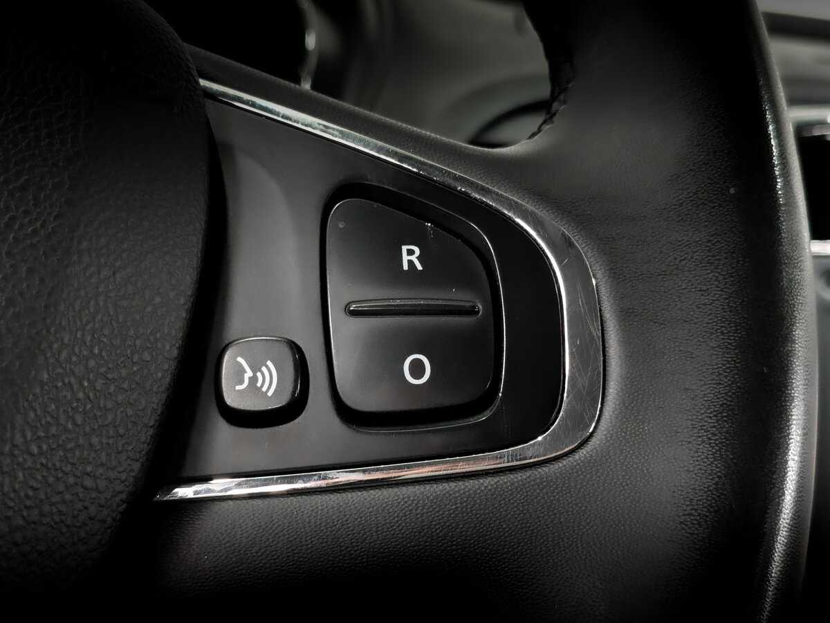 Б/У Рено Каптюр 2017 года. Фото: #27