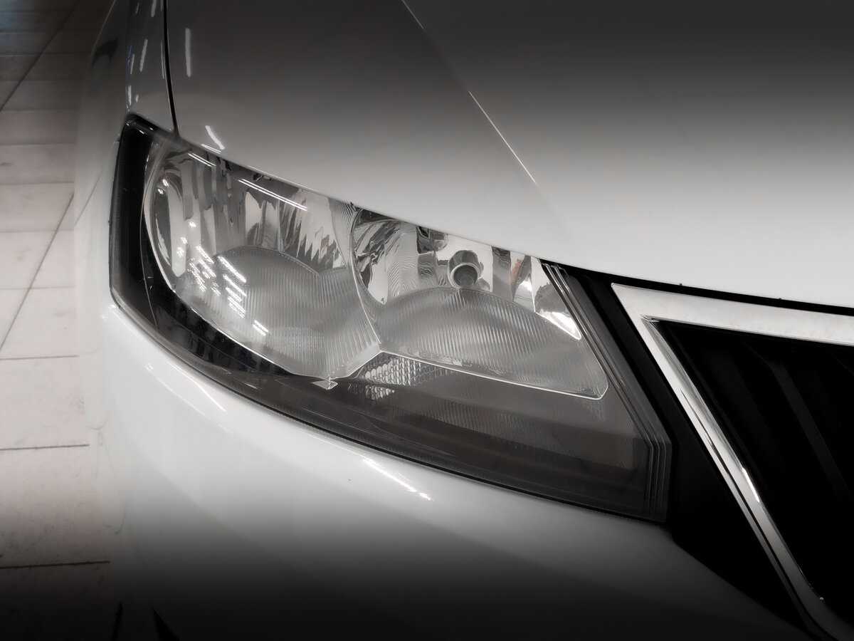 Б/У Шкода Рапид 2017 года. Фото: #15