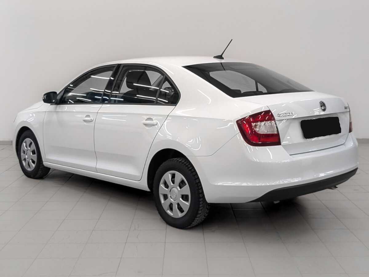 Б/У Шкода Рапид 2017 года. Фото: #6