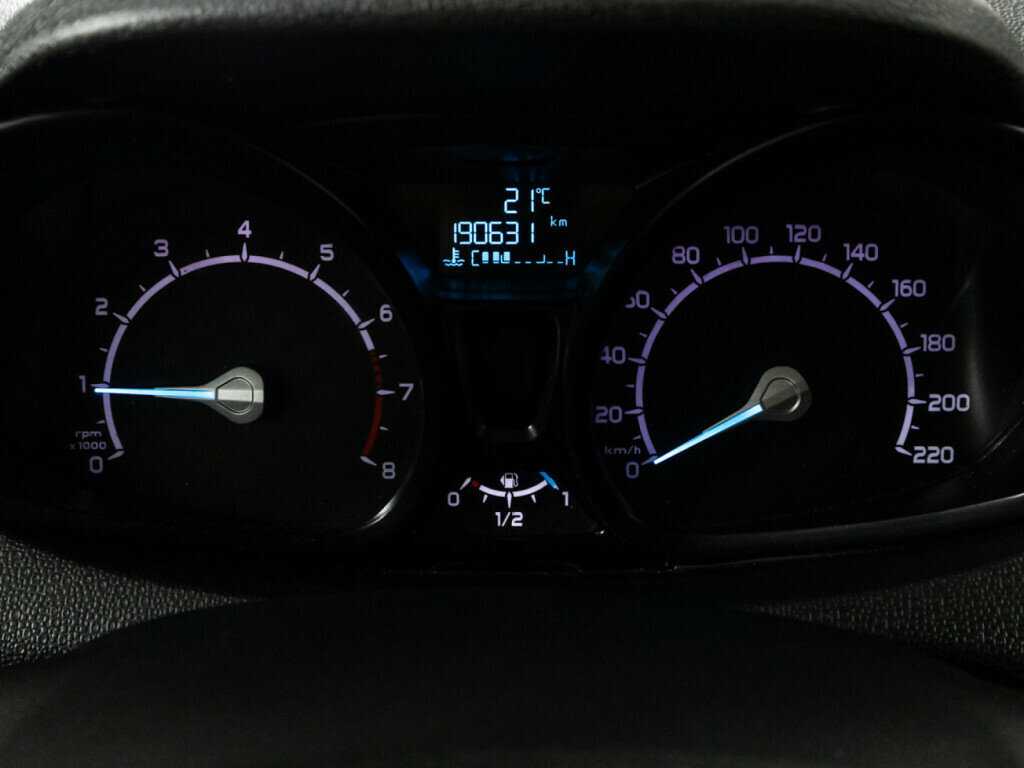 Б/У Форд ЭкоСпорт 2017 года. Фото: #11