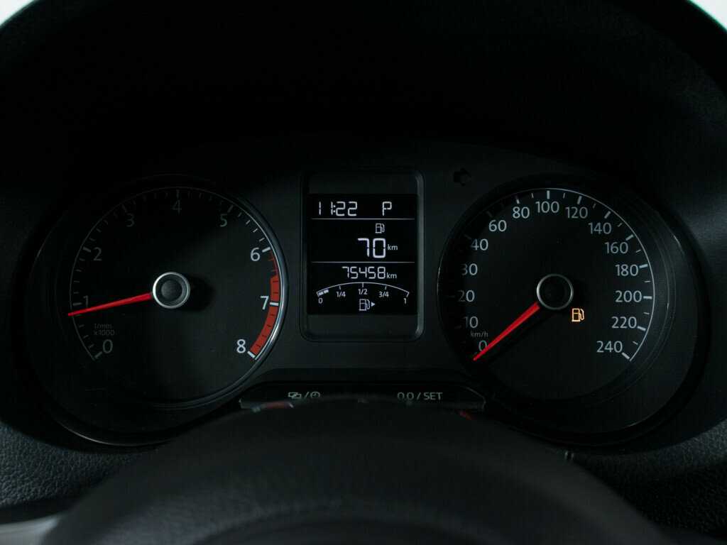 Б/У Фольксваген Поло 2019 года. Фото: #10