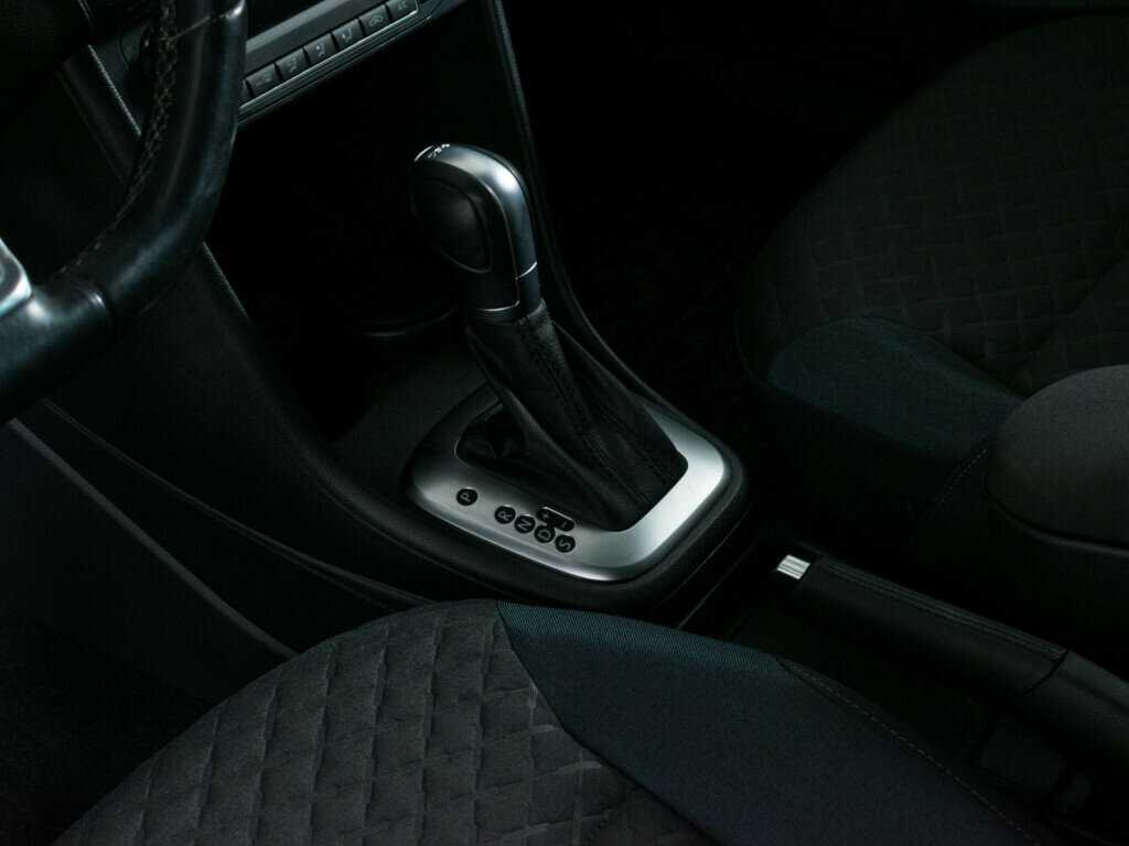 Б/У Фольксваген Поло 2019 года. Фото: #13