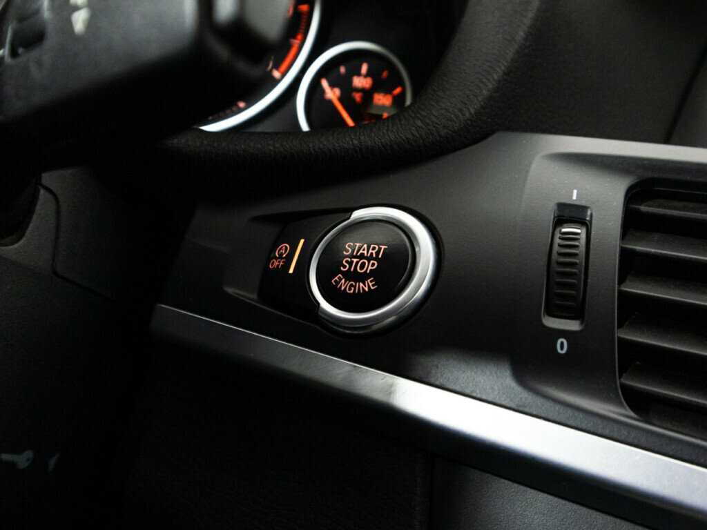 Б/У БМВ Икс3 2012 года. Фото: #17