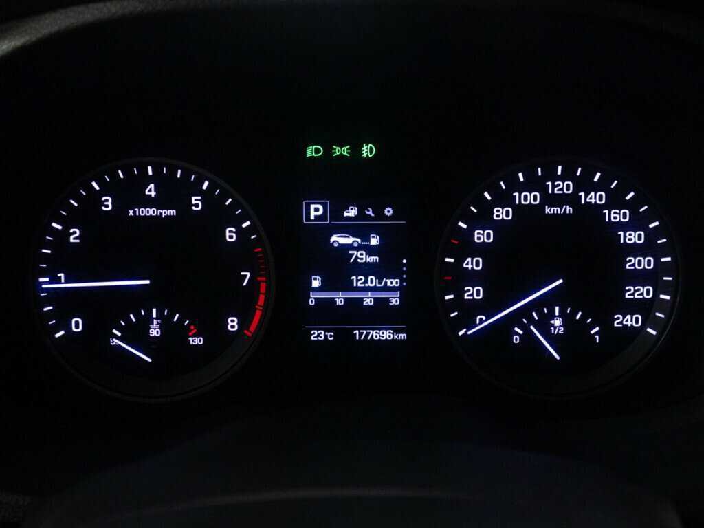 Б/У Хендай Туксон 2016 года. Фото: #11