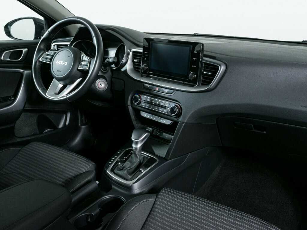 Б/У Киа Сид 2022 года. Фото: #7