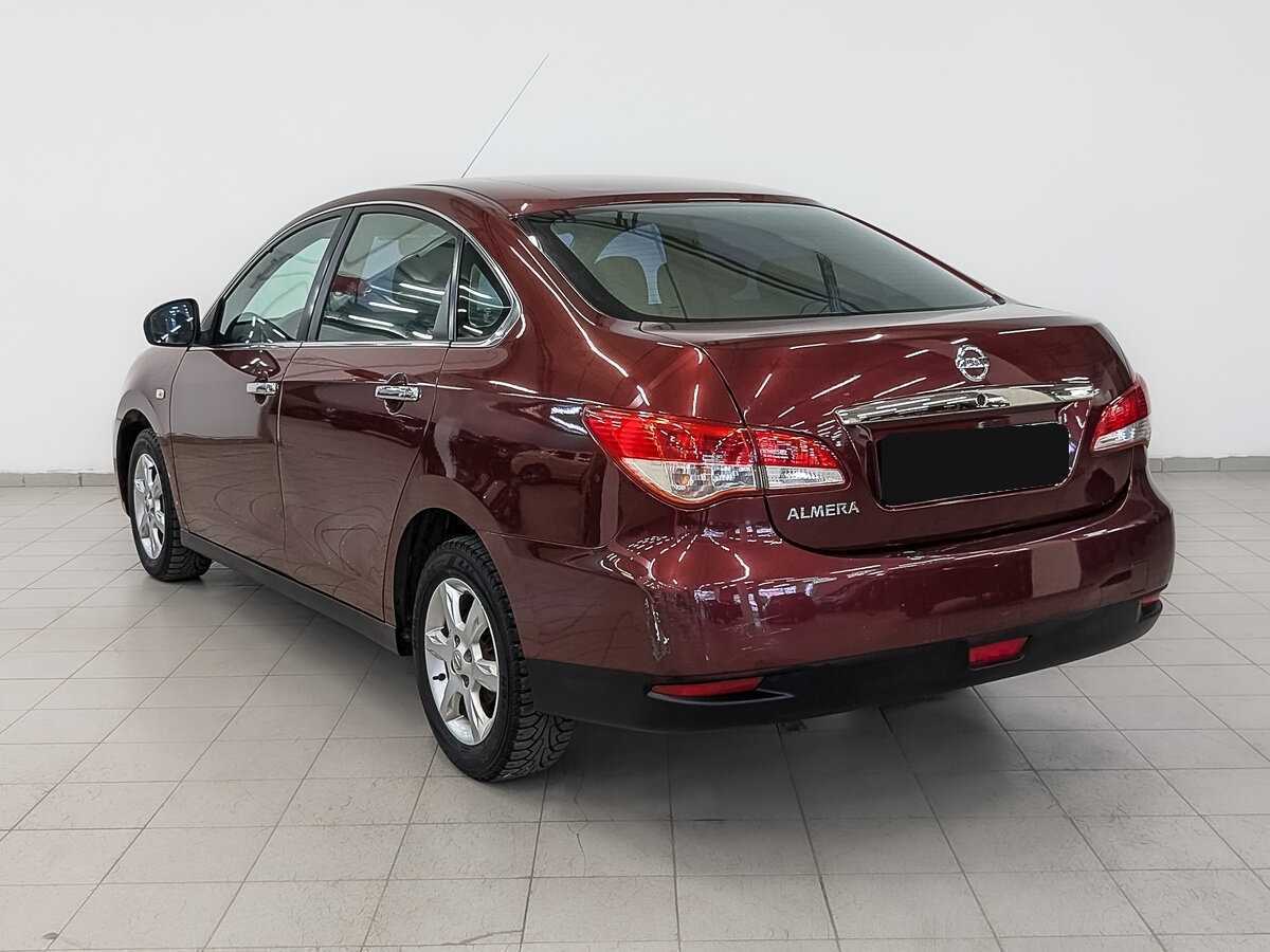 Б/У Ниссан Альмера 2014 года. Фото: #6