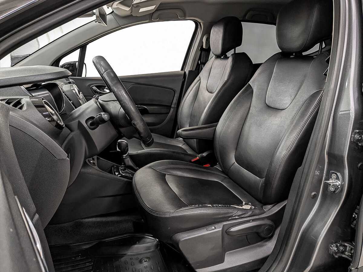 Б/У Рено Каптюр 2017 года. Фото: #17