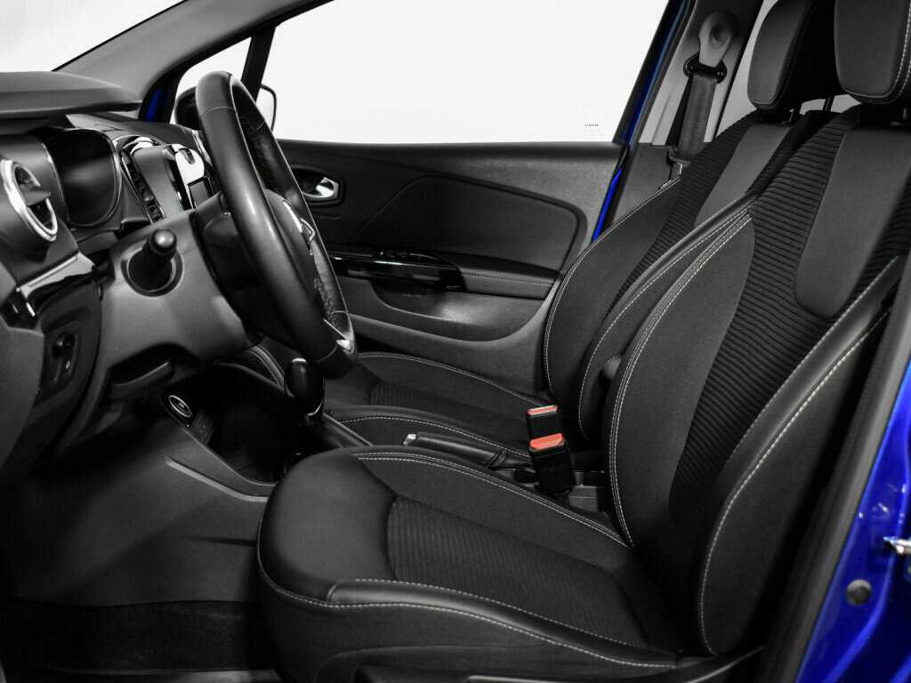 Б/У Рено Каптюр 2021 года. Фото: #10