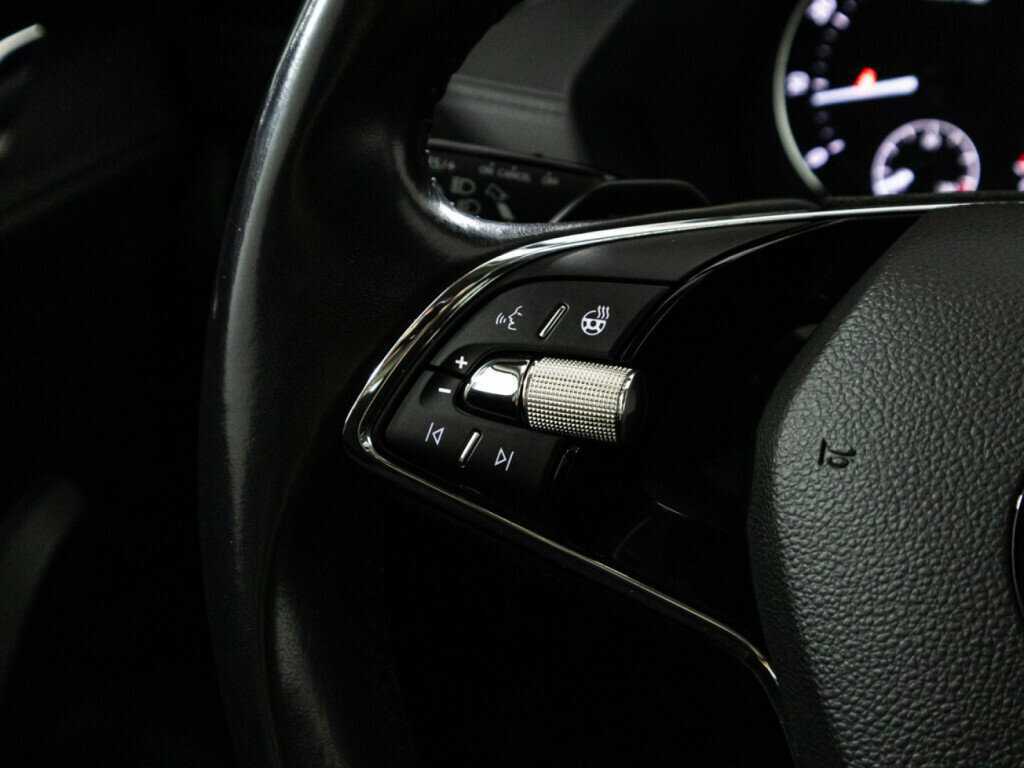 Б/У Шкода Октавия 2020 года. Фото: #19