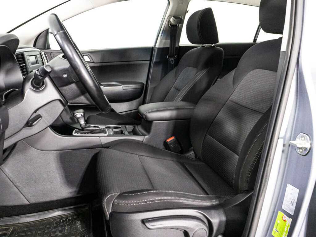 Б/У Киа Спортейдж 2021 года. Фото: #17