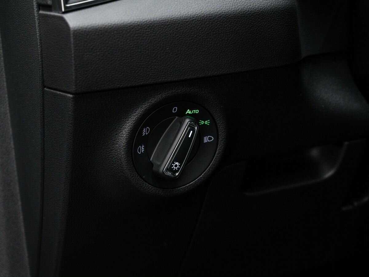 Б/У Шкода Карок 2020 года. Фото: #16