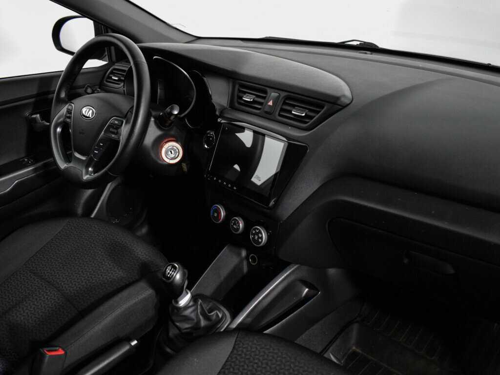 Б/У Киа Рио 2016 года. Фото: #13