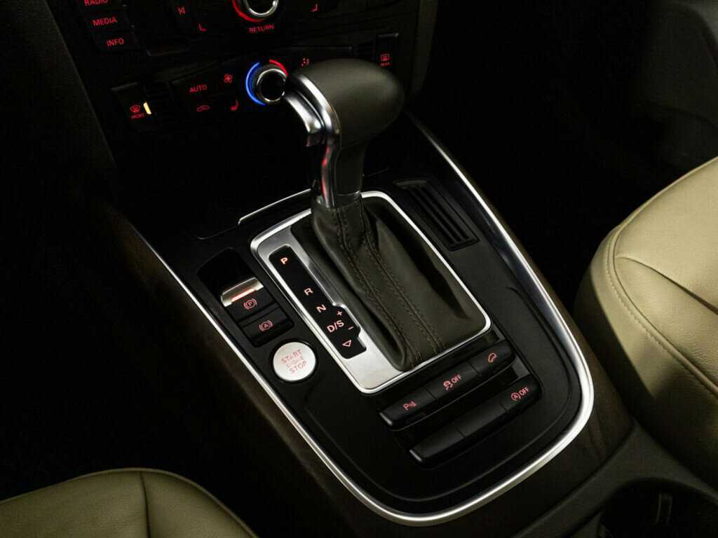 Б/У Ауди К5 2013 года. Фото: #18