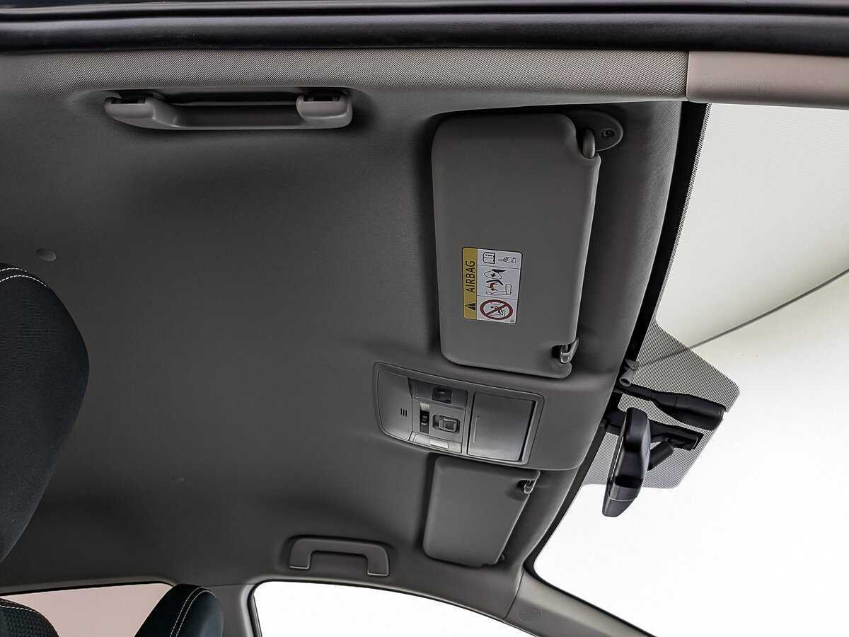 Б/У Тойота Рав4 2017 года. Фото: #20