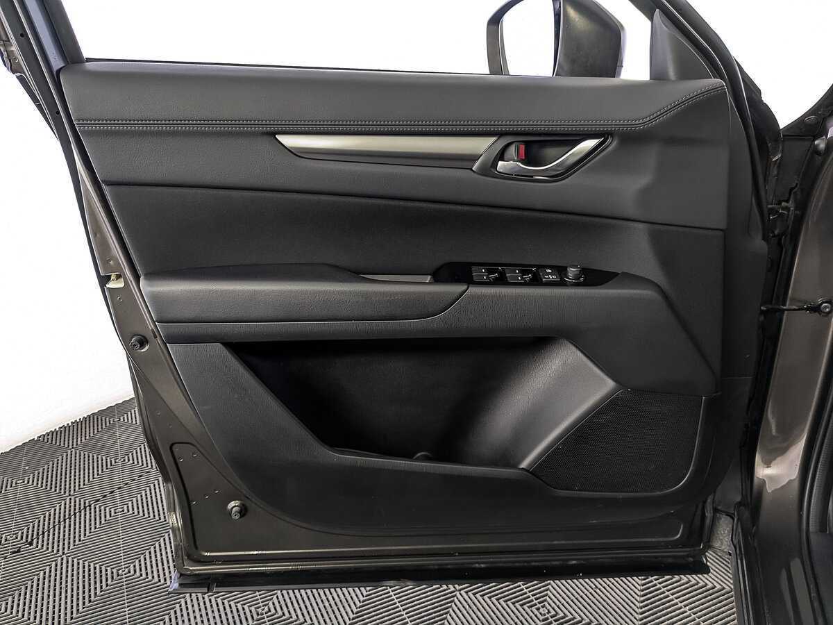 Б/У Мазда Ц-Икс-5 2017 года. Фото: #18