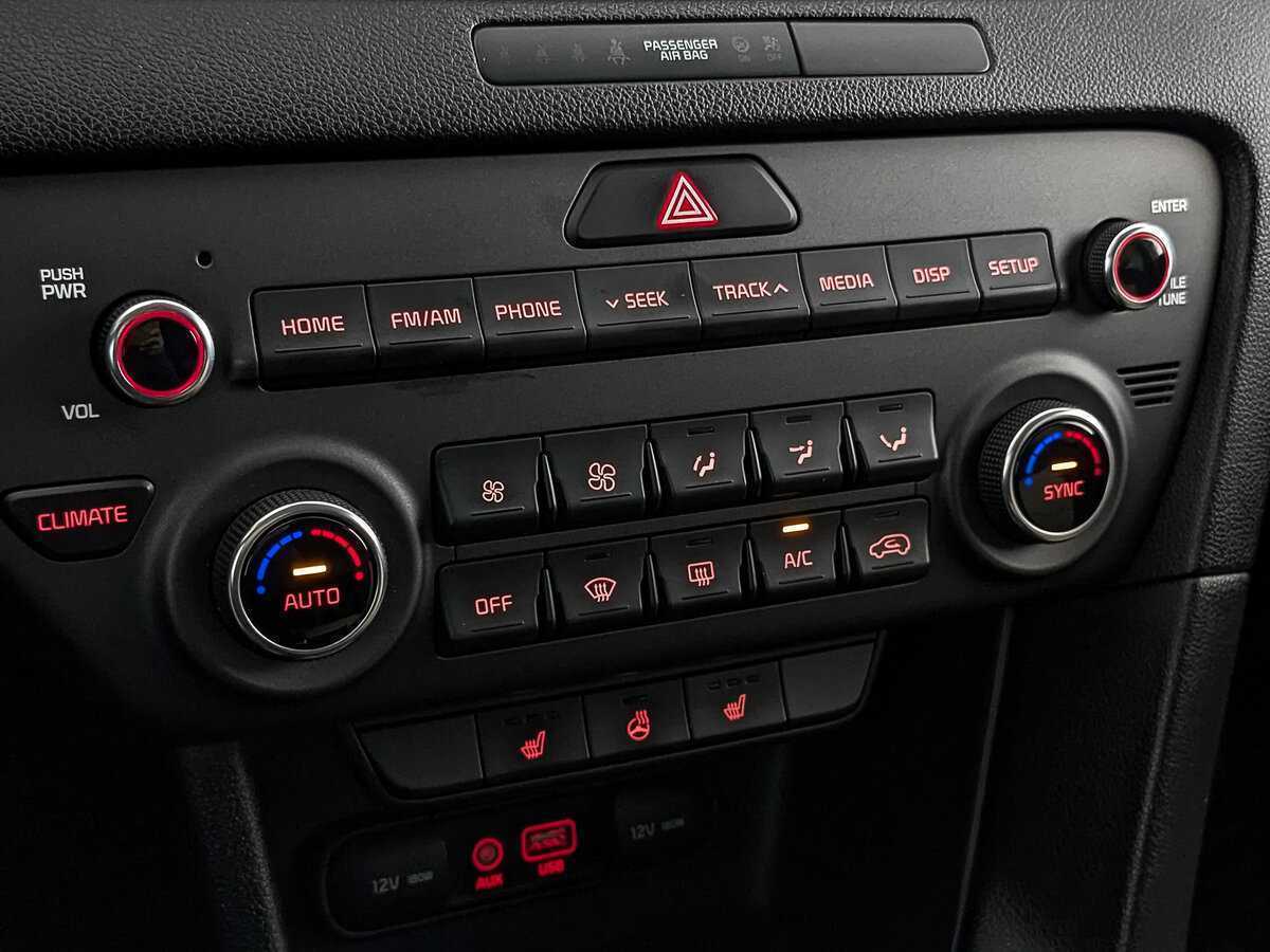 Б/У Киа Спортейдж 2018 года. Фото: #20