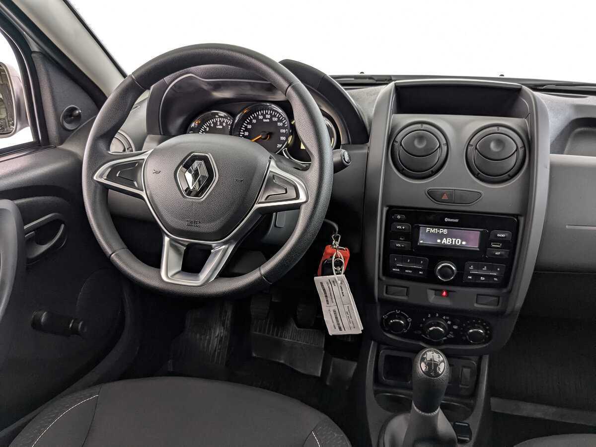 Б/У Рено Дастер 2021 года. Фото: #24