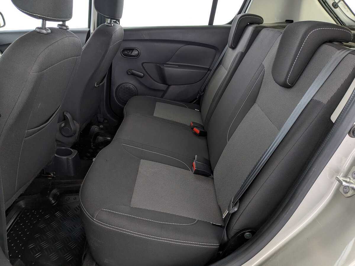 Б/У Рено Сандеро 2021 года. Фото: #15