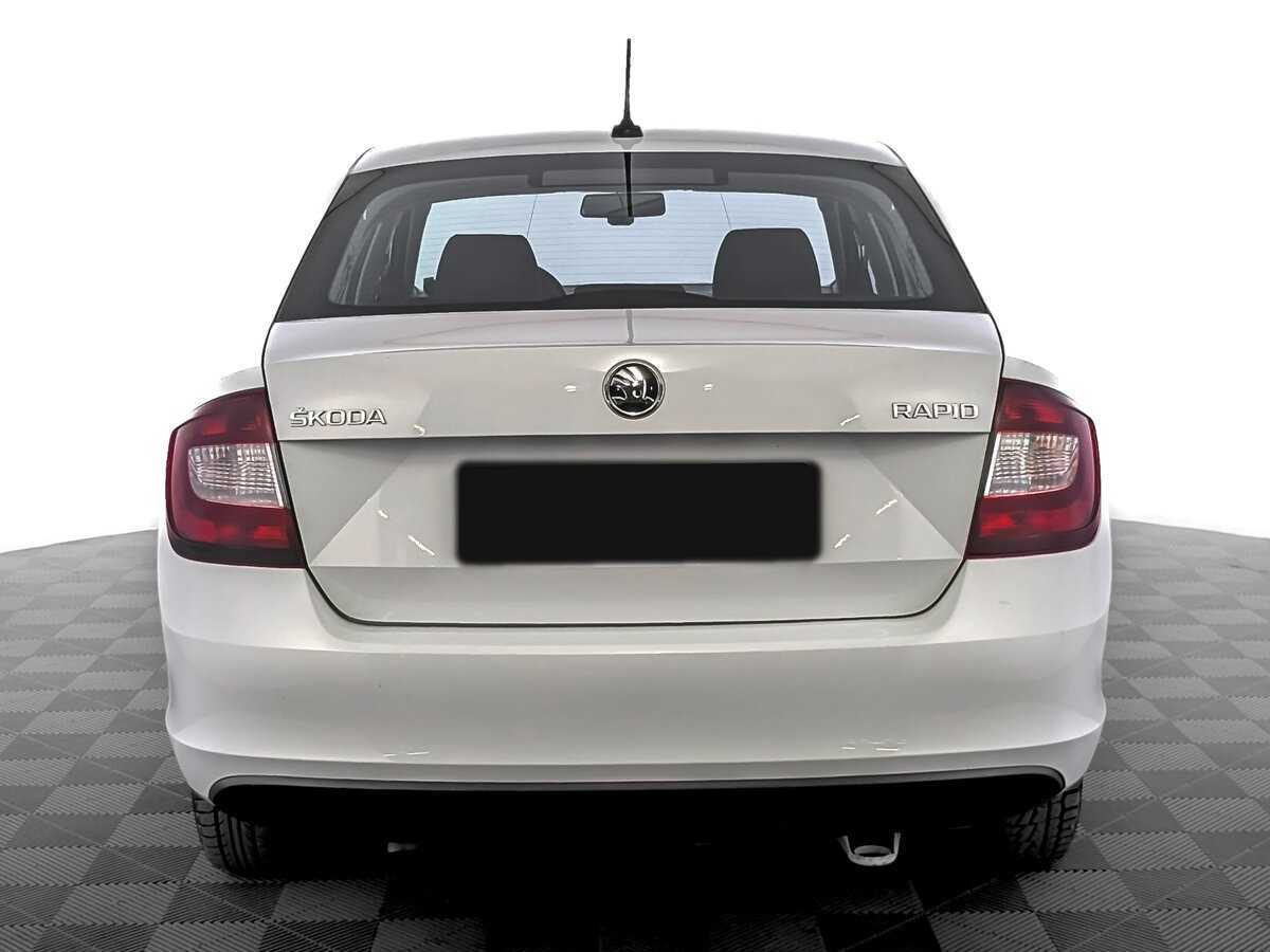 Б/У Шкода Рапид 2017 года. Фото: #5