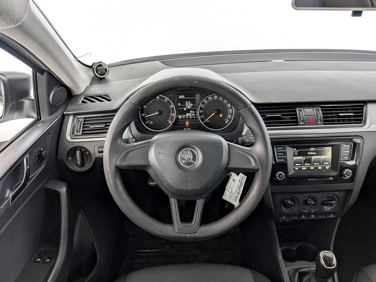 Б/У Шкода Рапид 2017 года. Фото: #20