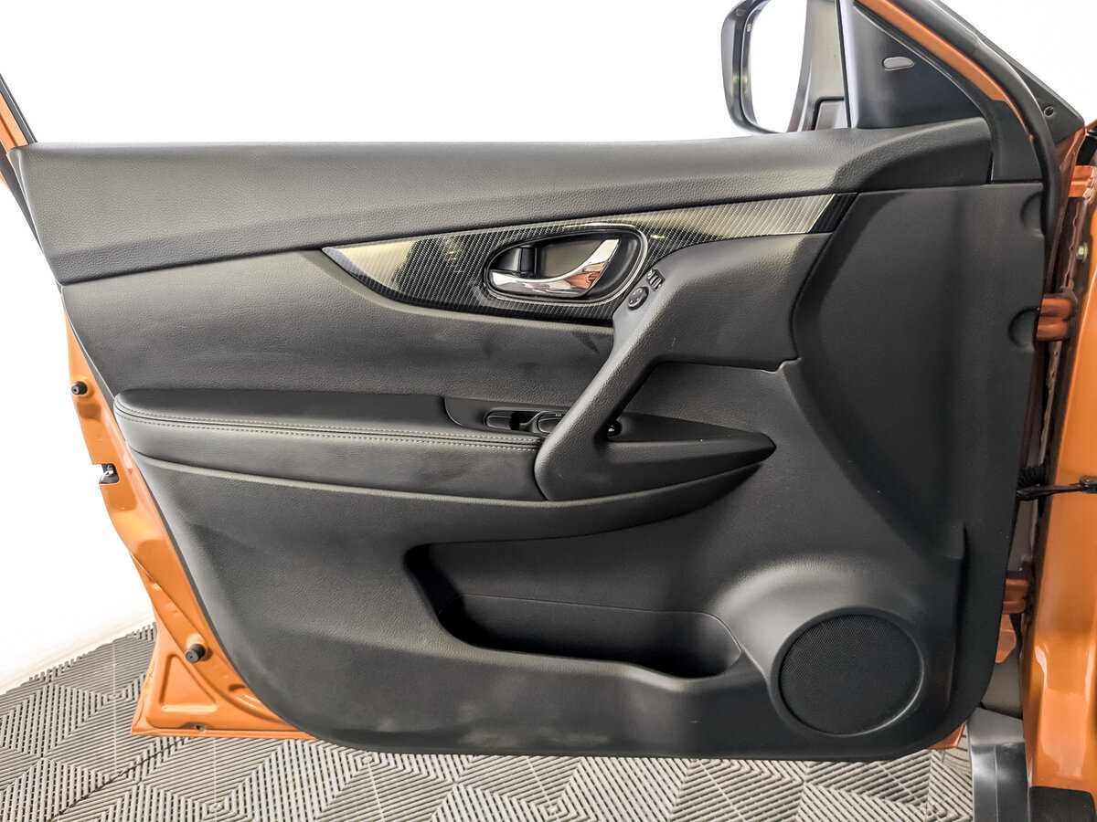 Б/У Ниссан Икс-Трейл 2019 года. Фото: #18