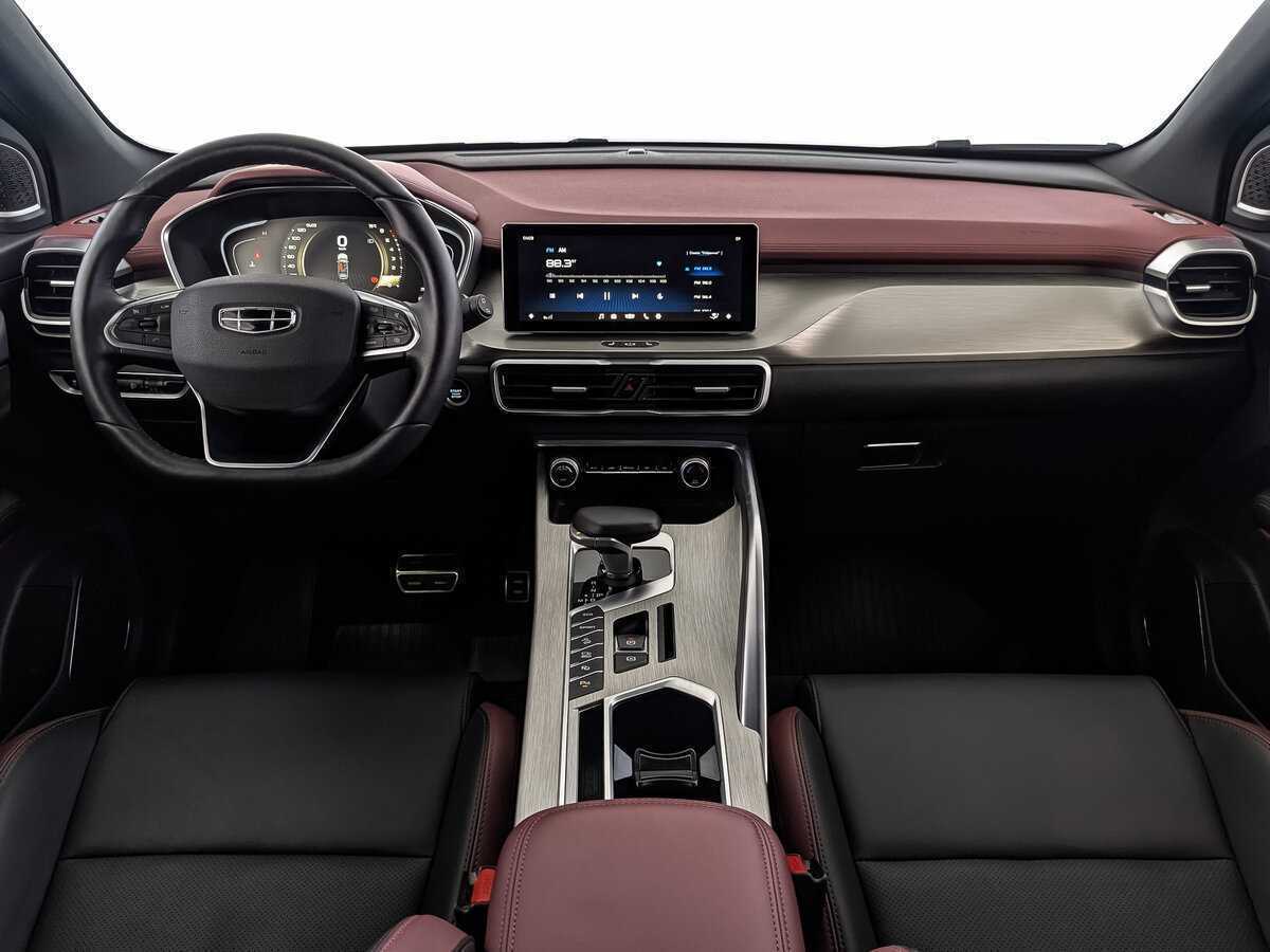 Б/У Джили Кулрэй 2023 года. Фото: #11