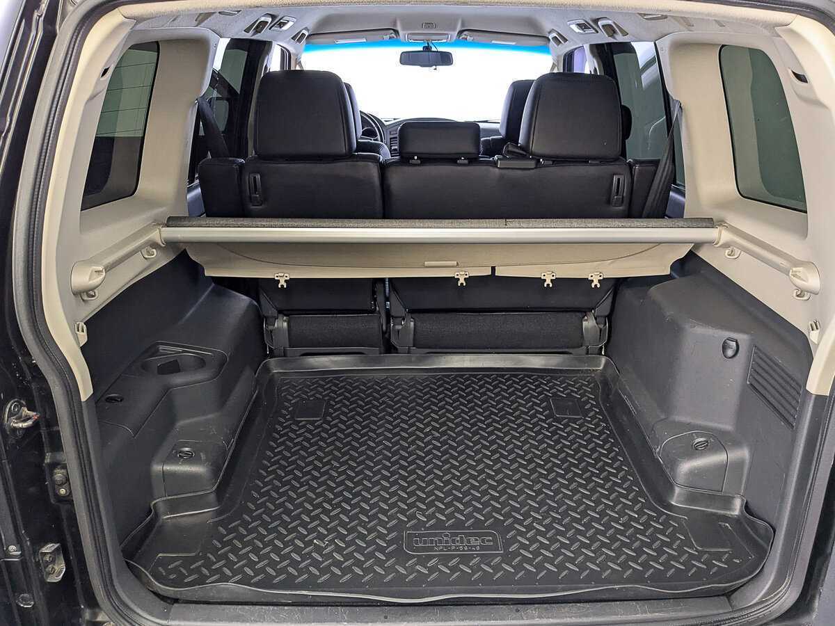 Б/У Митсубиши Паджеро 2013 года. Фото: #9