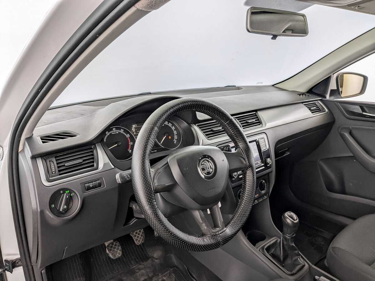 Б/У Шкода Рапид 2017 года. Фото: #15