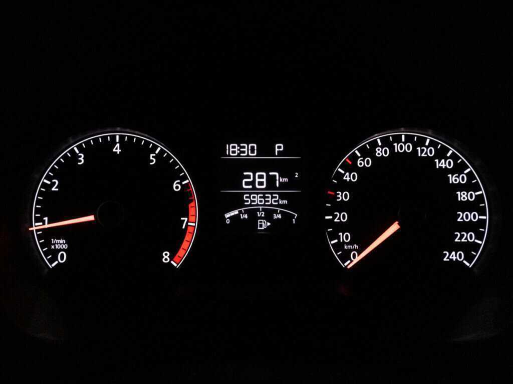 Б/У Фольксваген Поло 2018 года. Фото: #11