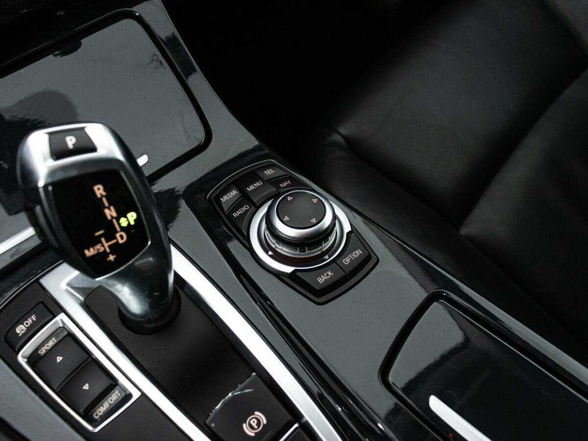 Б/У БМВ 5 серии 2012 года. Фото: #18