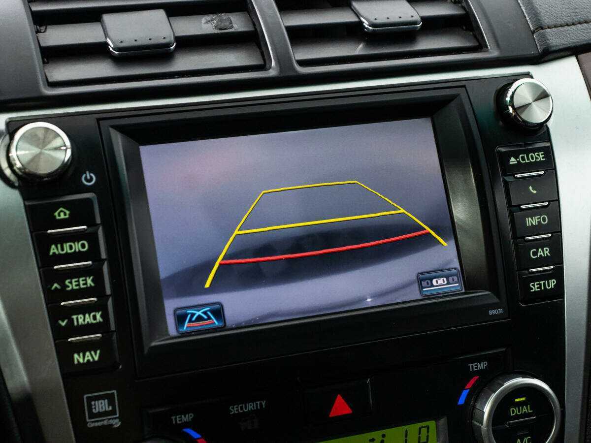 Б/У Тойота Камри 2012 года. Фото: #15