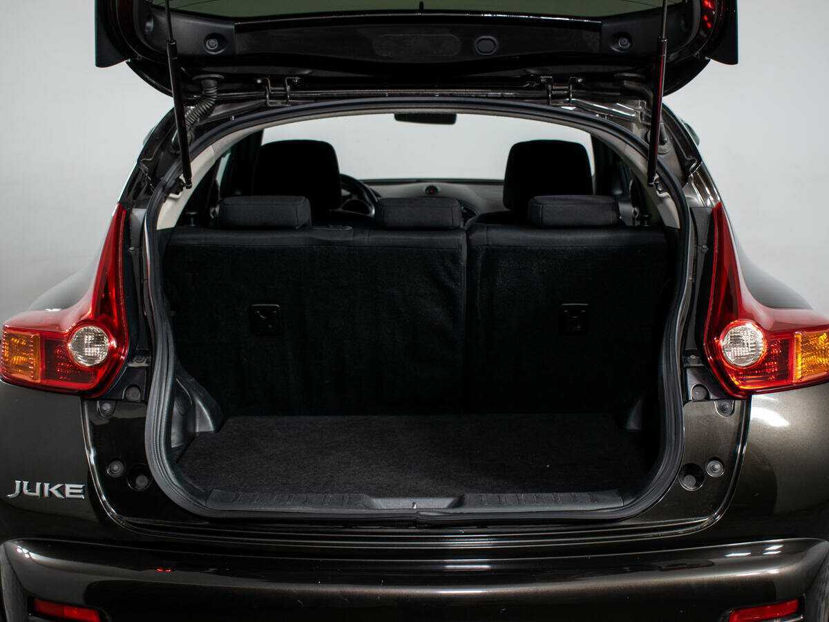 Б/У Ниссан Жук 2012 года. Фото: #12