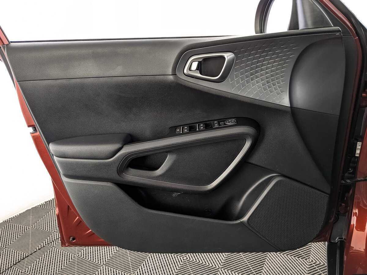 Б/У Киа Соул 2022 года. Фото: #16