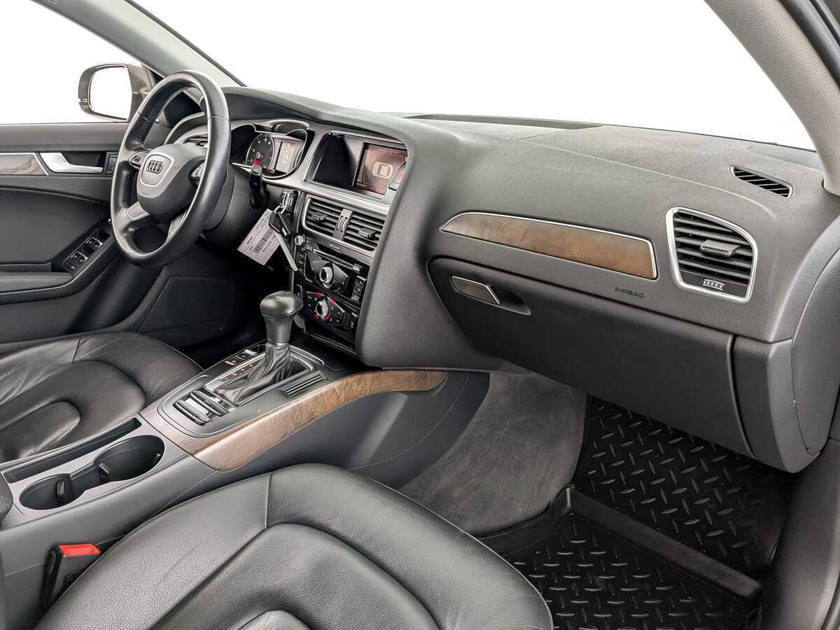 Б/У Ауди А4 2015 года. Фото: #10