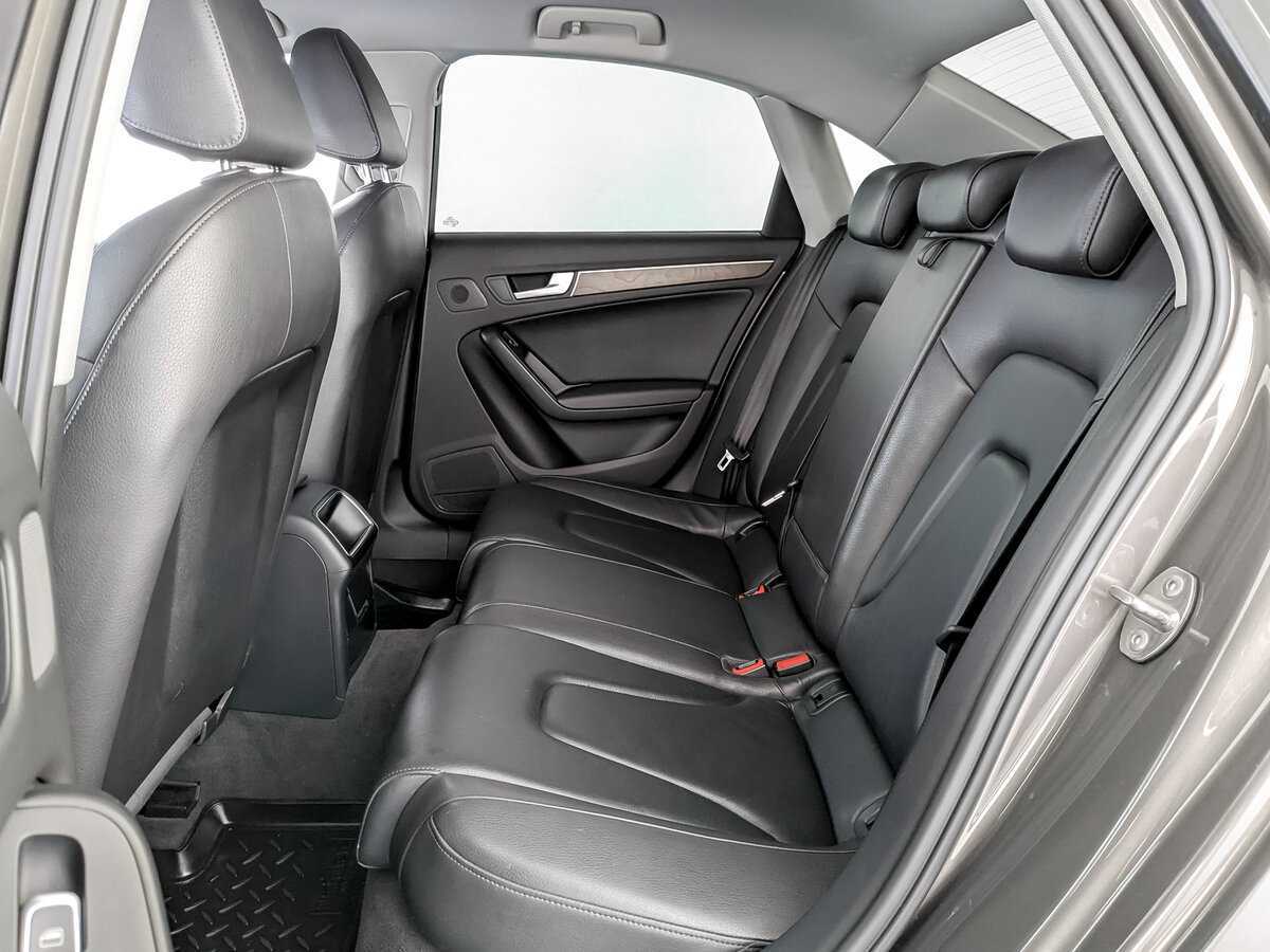 Б/У Ауди А4 2015 года. Фото: #11