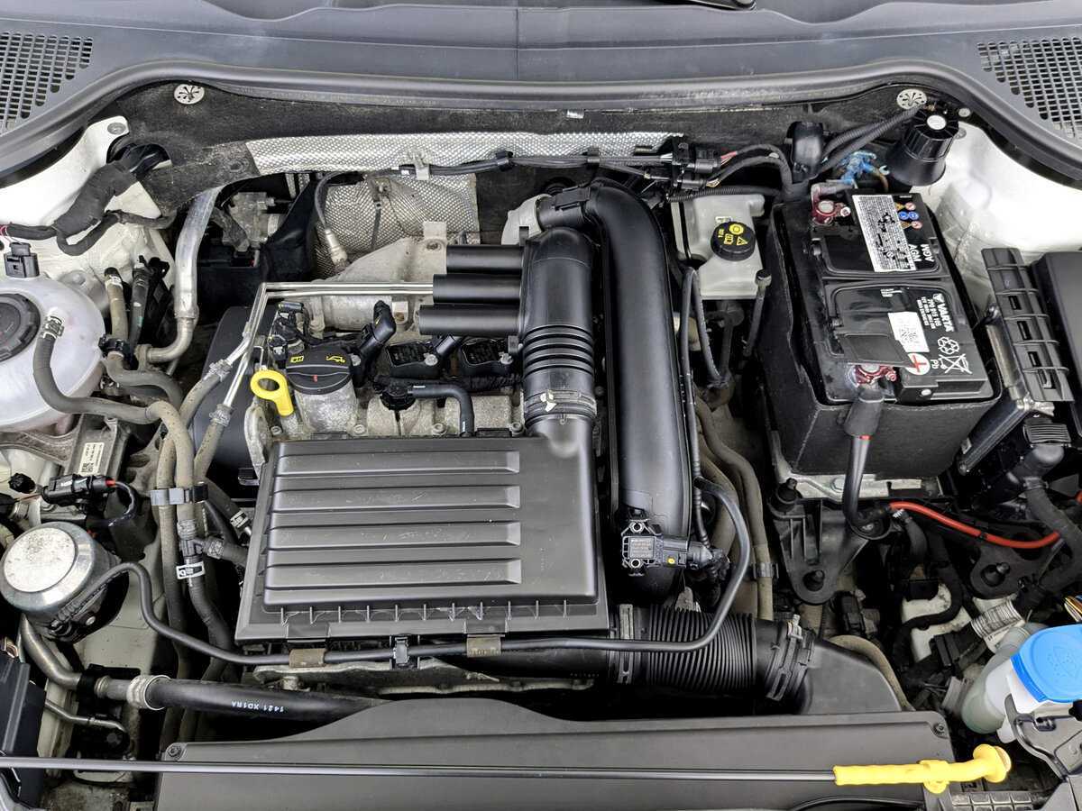 Б/У Шкода Карок 2021 года. Фото: #8