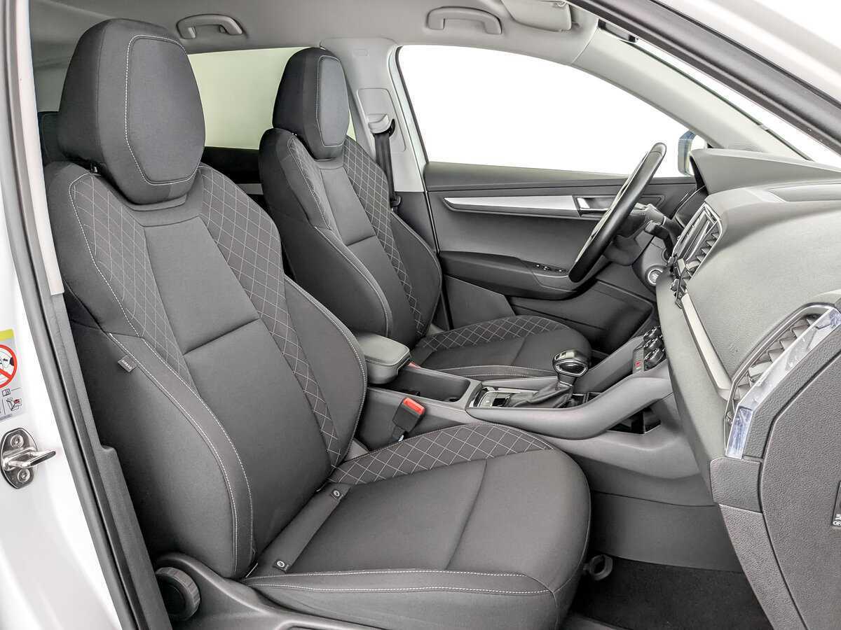 Б/У Шкода Карок 2021 года. Фото: #22