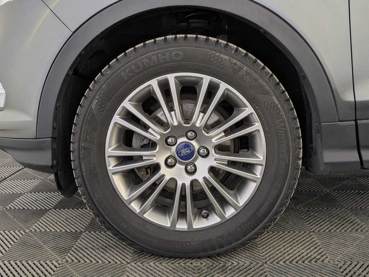 Б/У Форд Куга 2018 года. Фото: #11