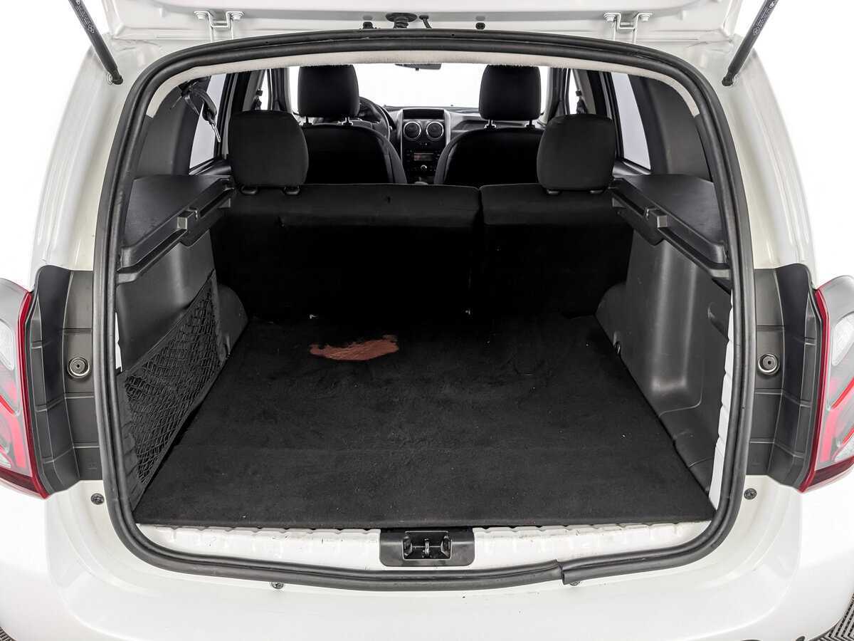 Б/У Рено Дастер 2015 года. Фото: #9