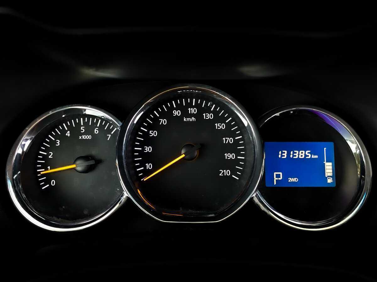 Б/У Рено Дастер 2015 года. Фото: #12